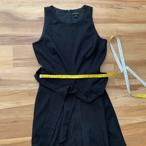 The Limited Black Belted Wide Leg Jumpsuit Womens Size 10 Round Neck Pockets - Picture 5 of 10